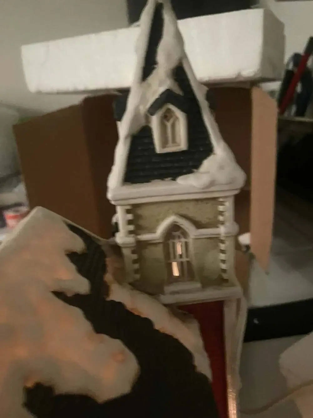 Village Square 1998 Christmas Lighted Church Decor